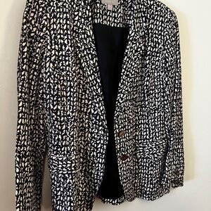 Pure Collection White and Navy Blue Blazer with Geometric Pattern- silk/linen